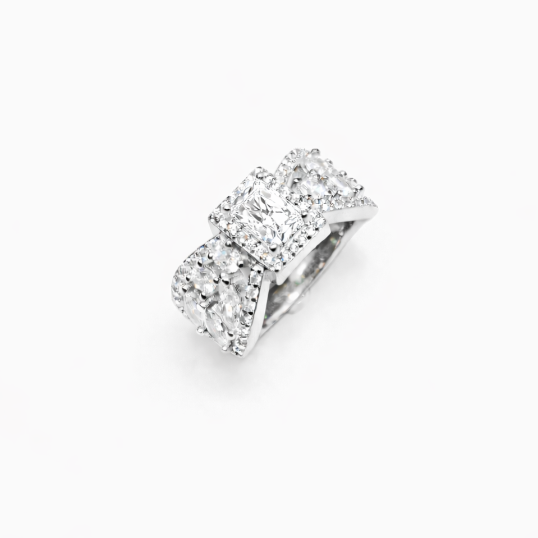 Signature Ribbon Silver Ring